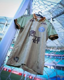 Nova camisa do Bahia em tributo à cultura, ao artesanato e à história baiana