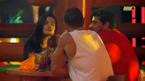 Jordana desvenda mistério