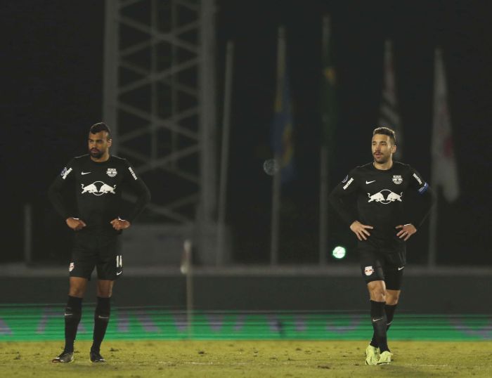 Fabrício Bruno e Léo Ortiz em ação pelo Bragantino: dupla se reencontra no Flamengo