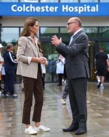 Kate Middleton em visita à Hospital