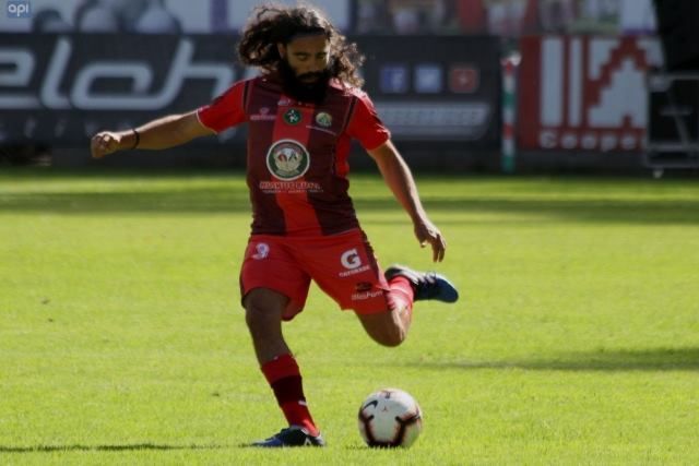 Sorín durante jogo com a camisa do Mushuc Runa, do Equador