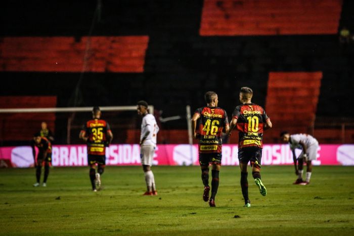 Sport venceu o Bahia por 6 a 0 no começo de 2023; Luciano Juba ainda era jogador do Rubro-Negro