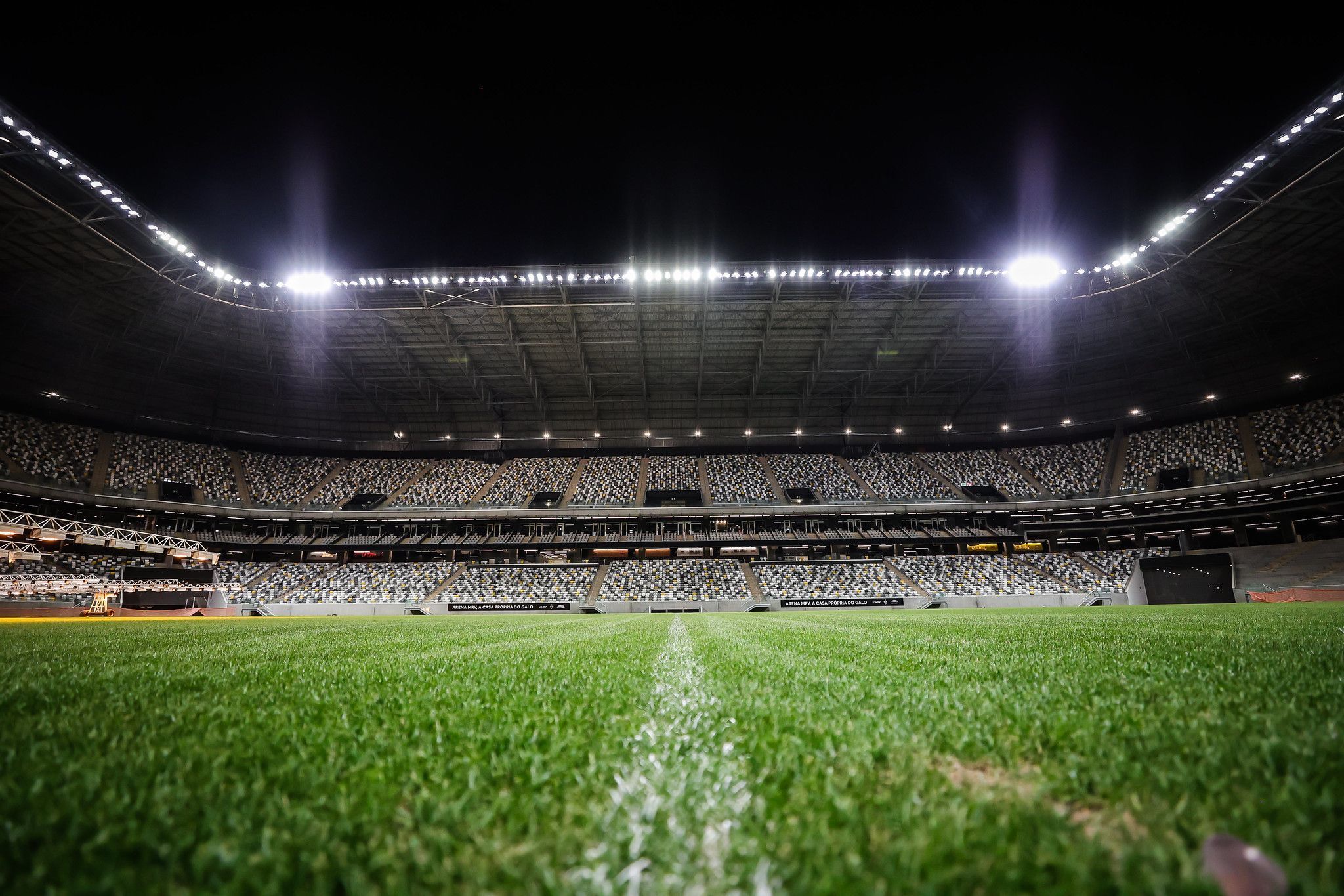 Atlético x Grêmio na Arena MRV: CBF define data de jogo atrasado do Brasileiro