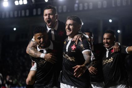 Vegetti teve sua temporada mais goleadora na carreira com 23 gols, sendo dez pelo Vasco