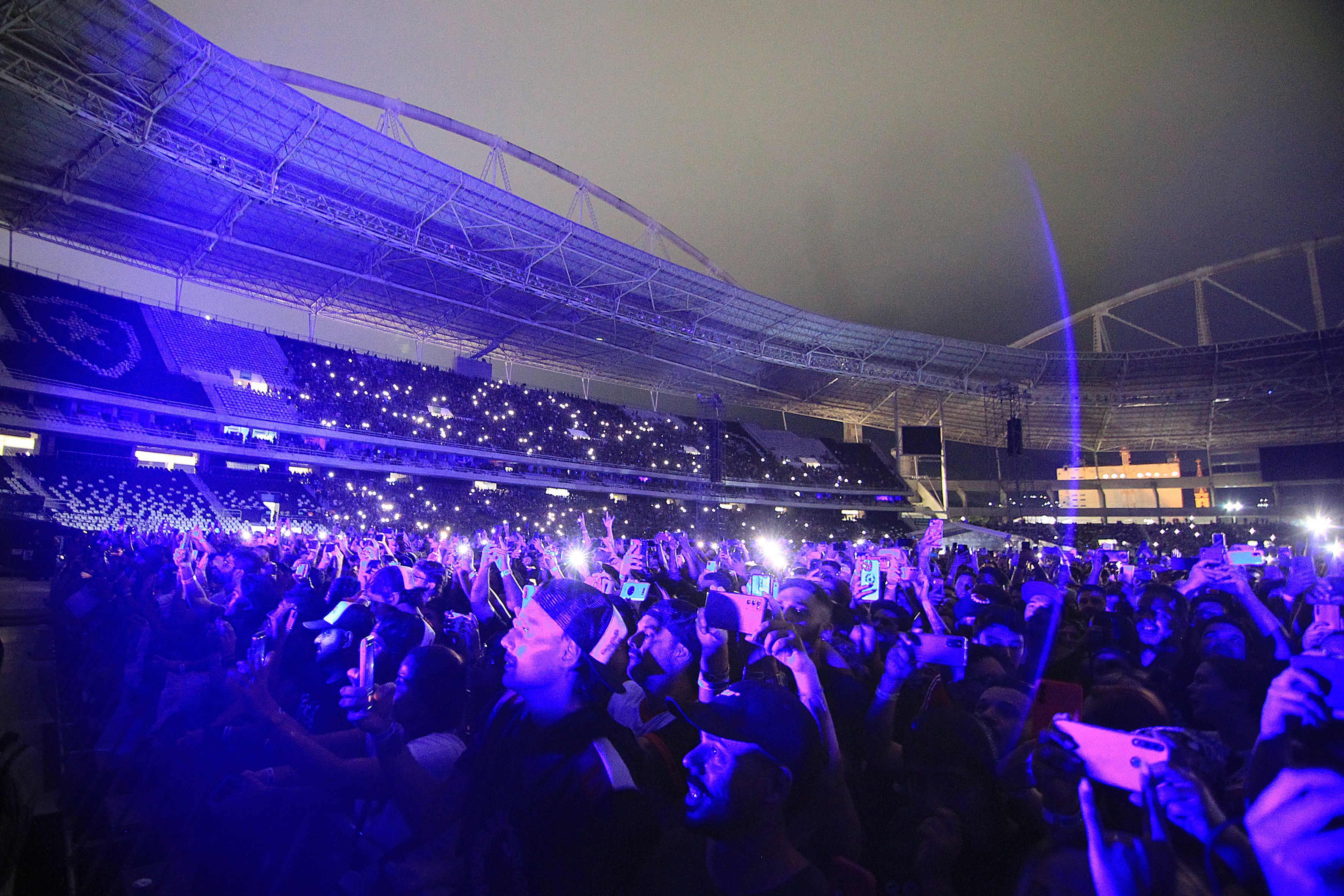Brasileirão: show do The Weeknd altera local do jogo entre Botafogo e Inter