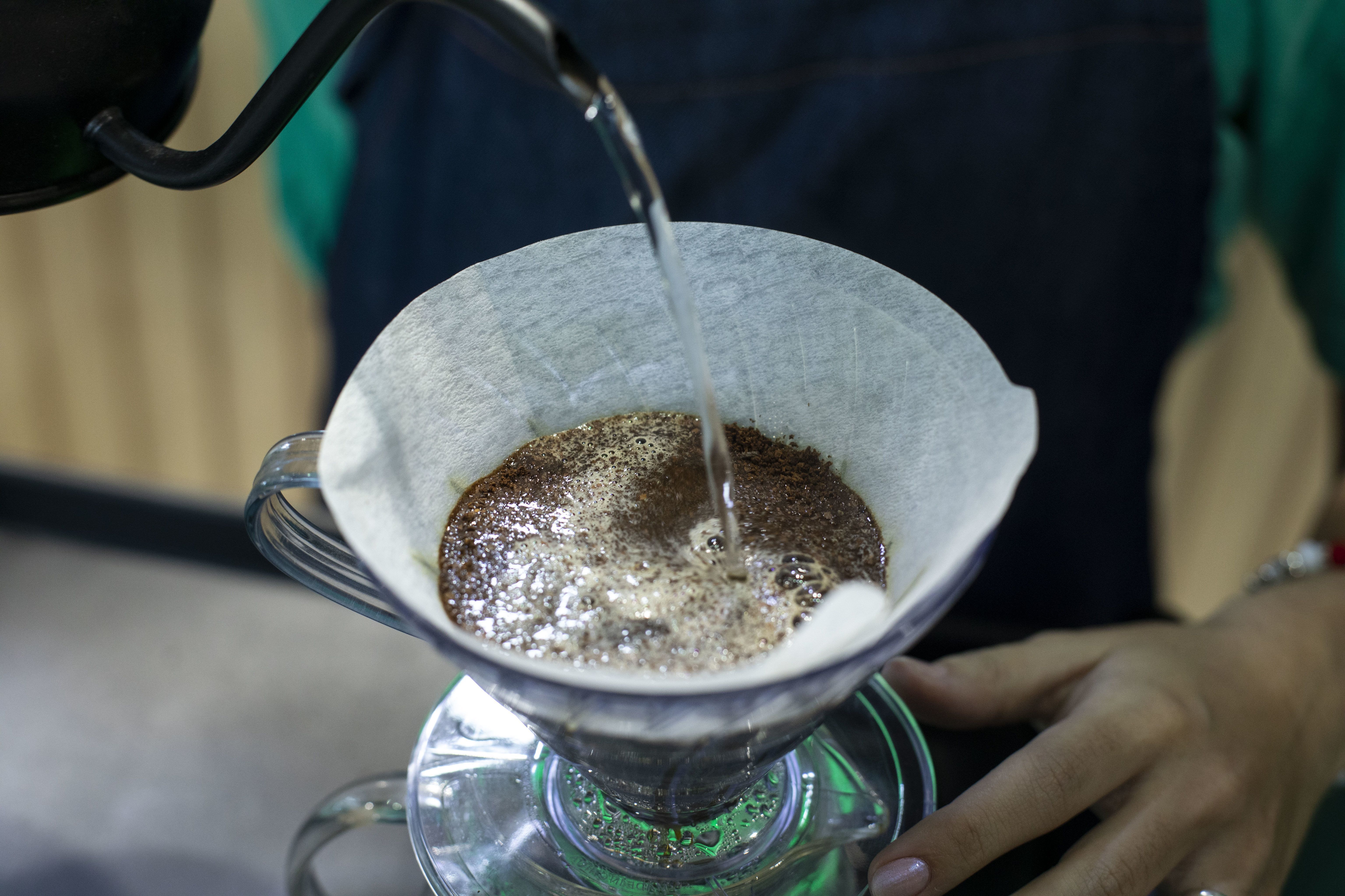 Café atinge o preço mais alto de série histórica iniciada em 1997; entenda por quê