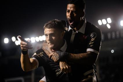 Vegetti teve sua temporada mais goleadora na carreira com 23 gols, sendo dez pelo Vasco