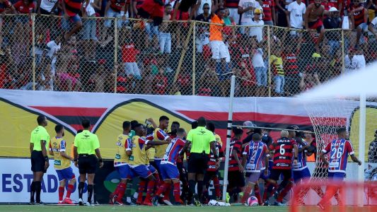 Confusão generalizada em clássico Ba-Vi pelo Campeonato Baiano de 2018