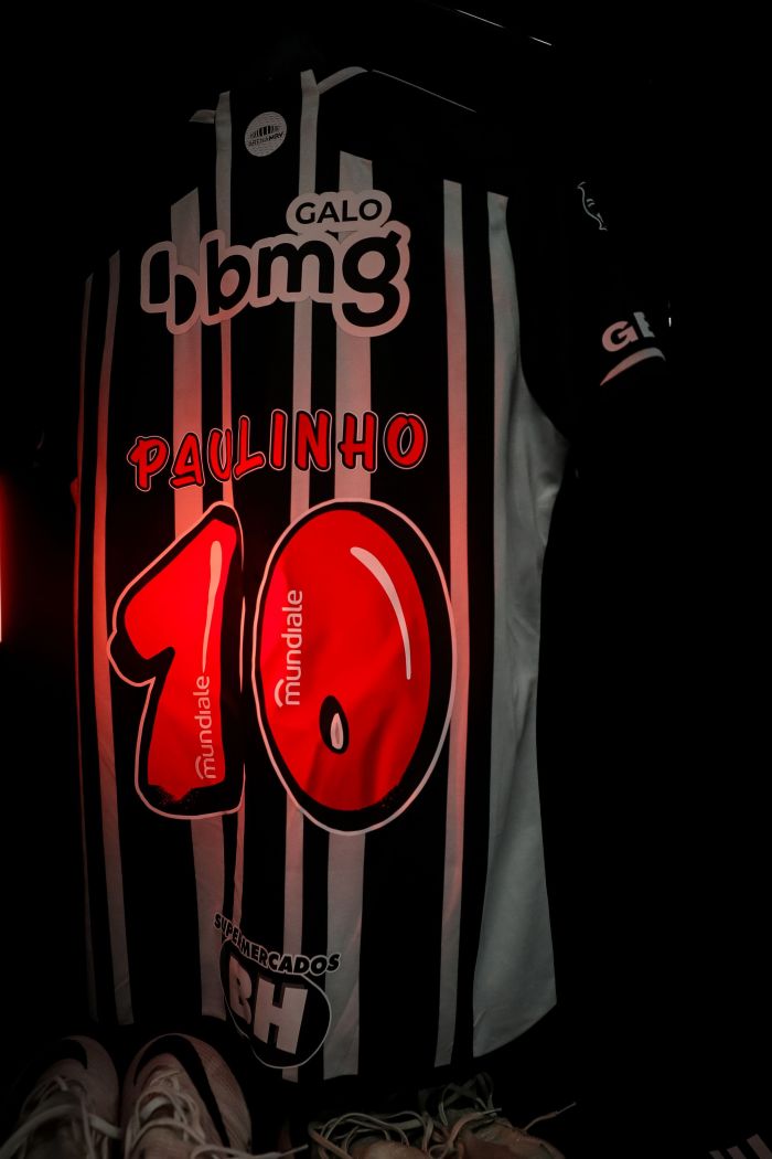 Detalhe para a alteração da numeração na camisa do Atlético Detalhe para a alteração da numeração na camisa do Atlético