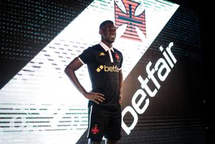 Novas camisas do Vasco