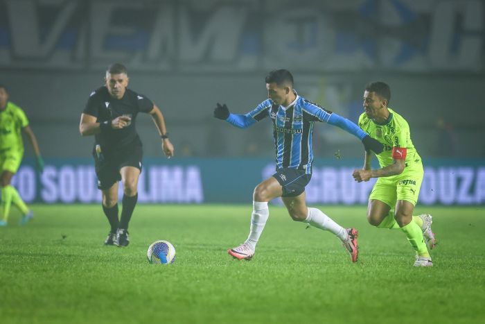 Grêmio e Palmeiras empataram em 2 a 2 no primeiro turno