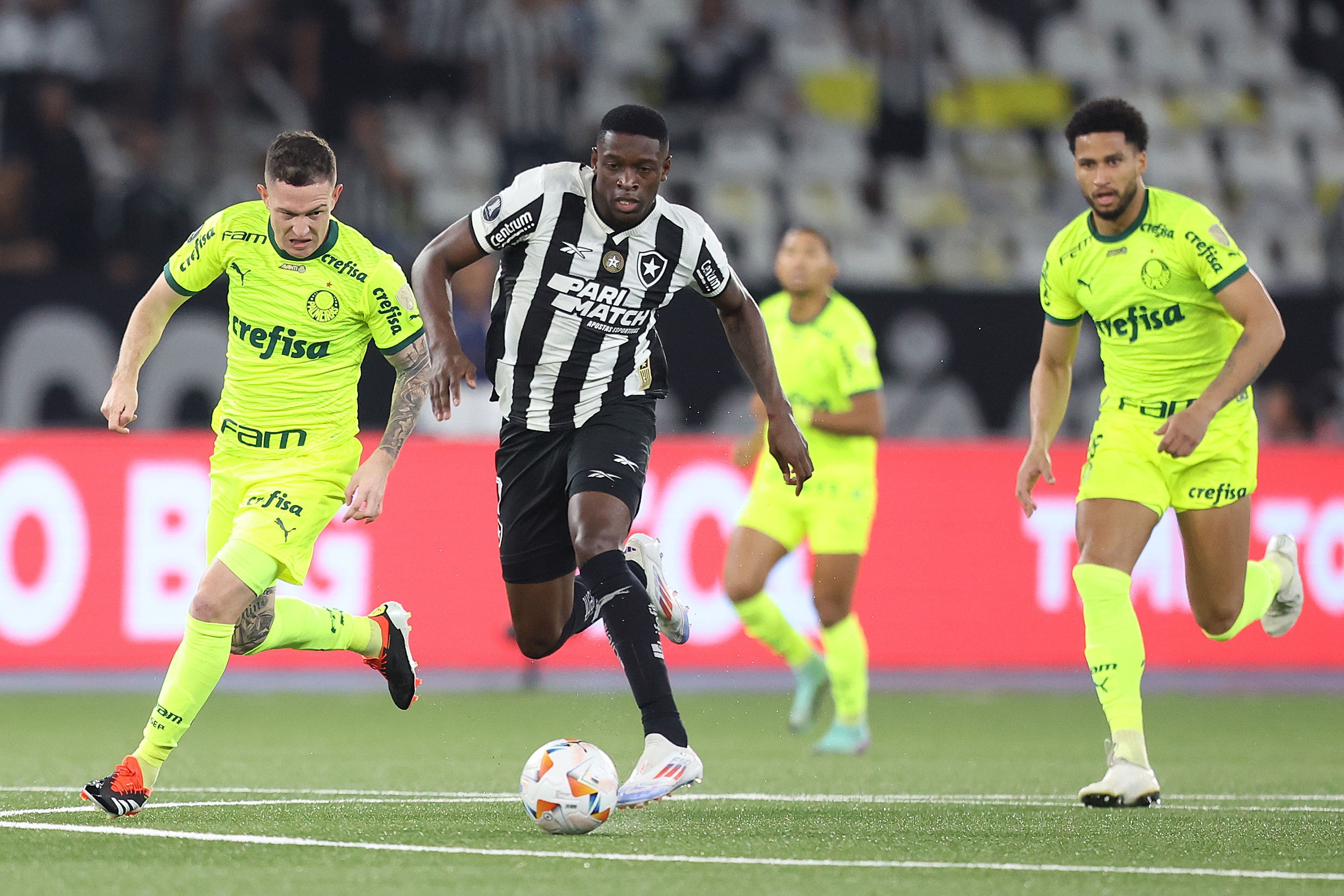 Contra o Palmeiras, Botafogo viverá drama dos últimos finalistas da Libertadores