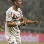 Serna, do Fluminense, evolui na parte física e deve ser reforço na reta final