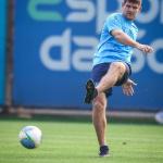 Há um mês fora, Kannemann volta a treinar no Grêmio; veja previsão de retorno