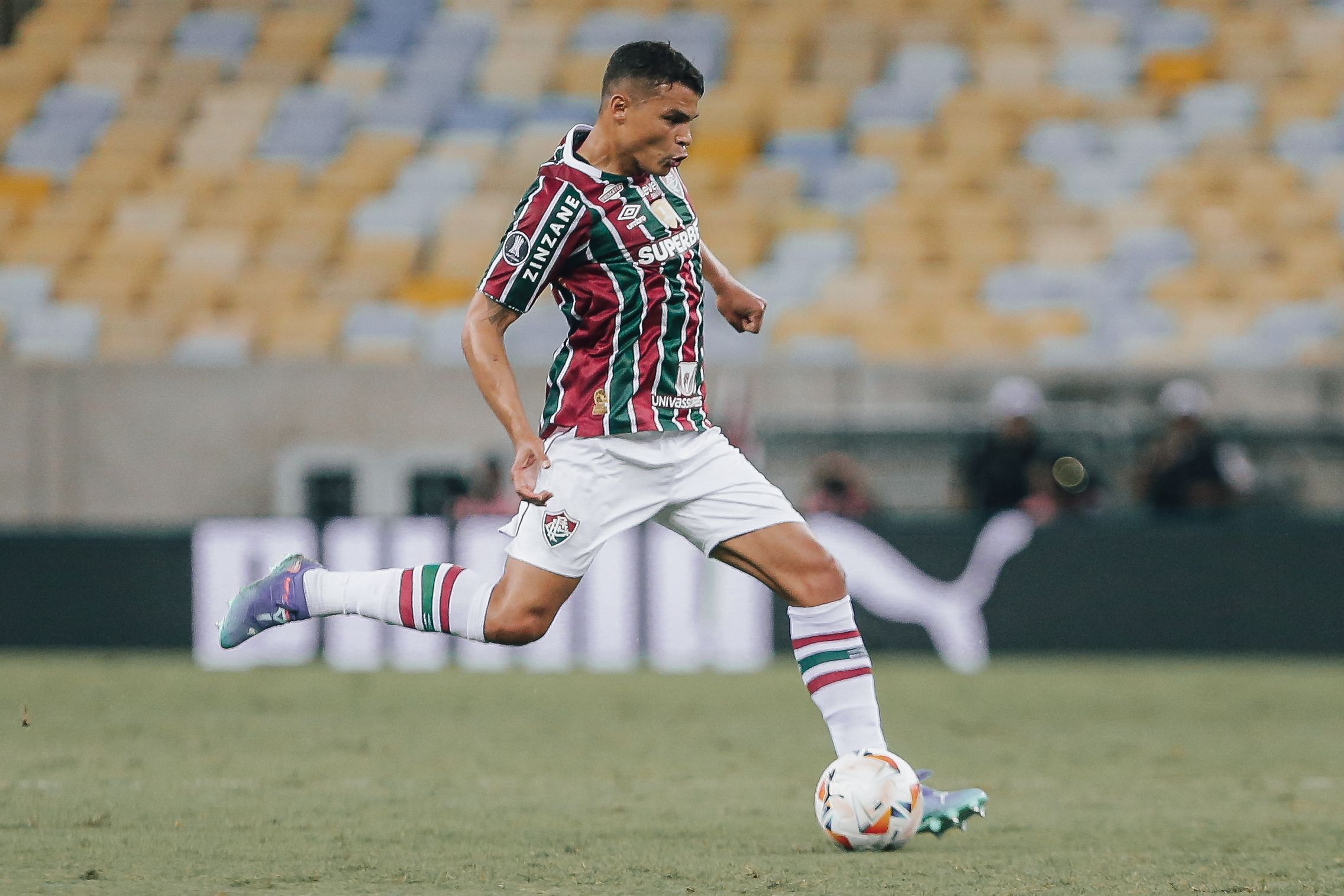 Thiago Silva enfrenta o Atlético? Saiba como está a recuperação do zagueiro do Fluminense