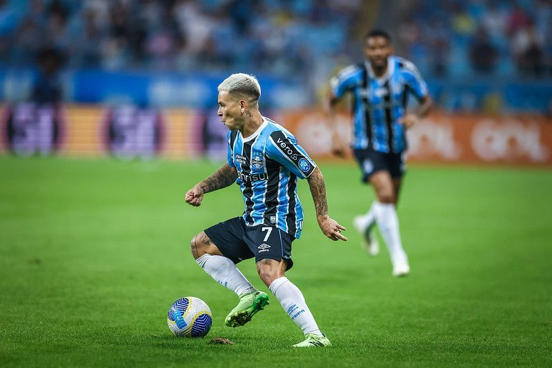 Soteldo é oferecido ao Corinthians, que vê negócio distante
