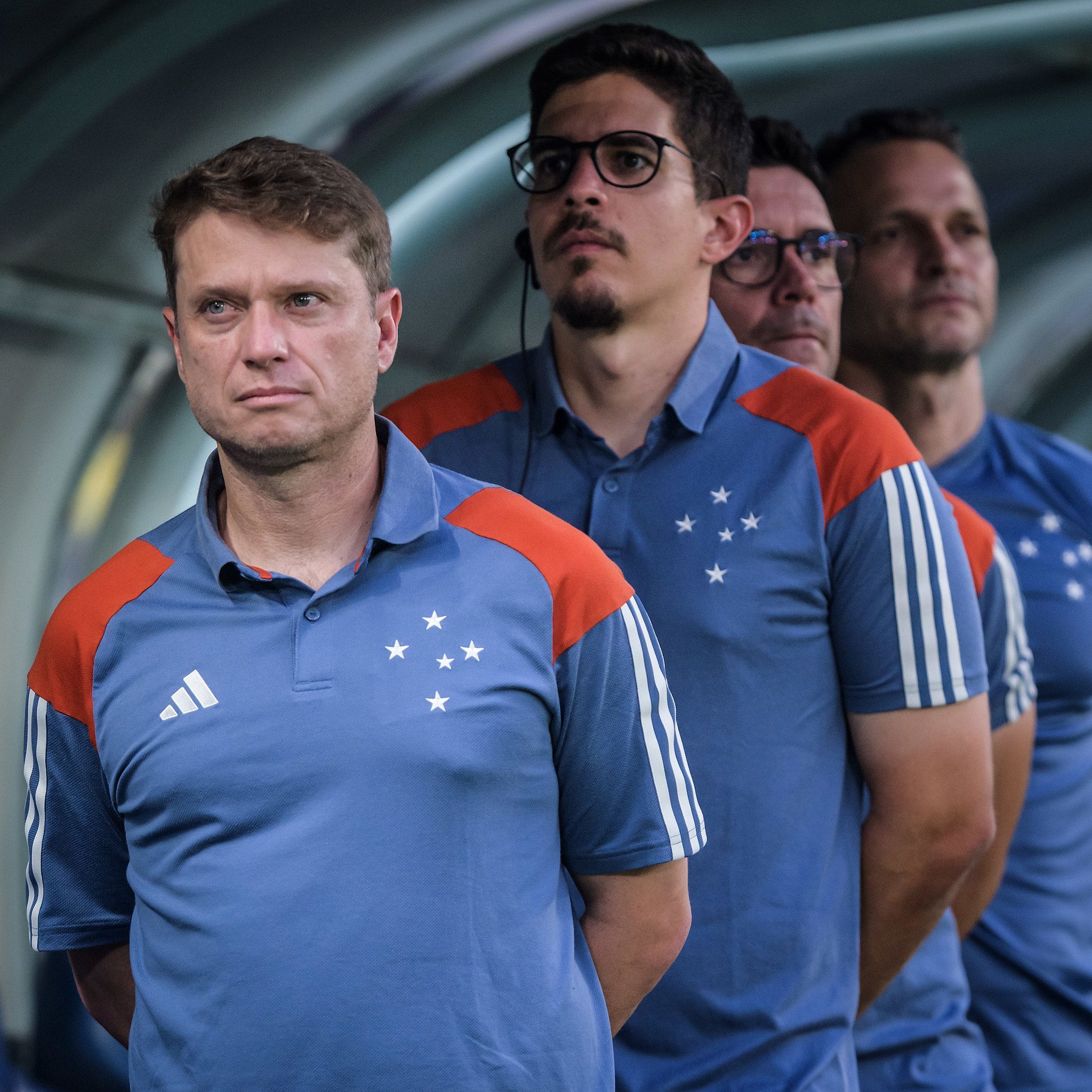 Qual a sua opinião sobre a demissão de Fernando Seabra no Cruzeiro?