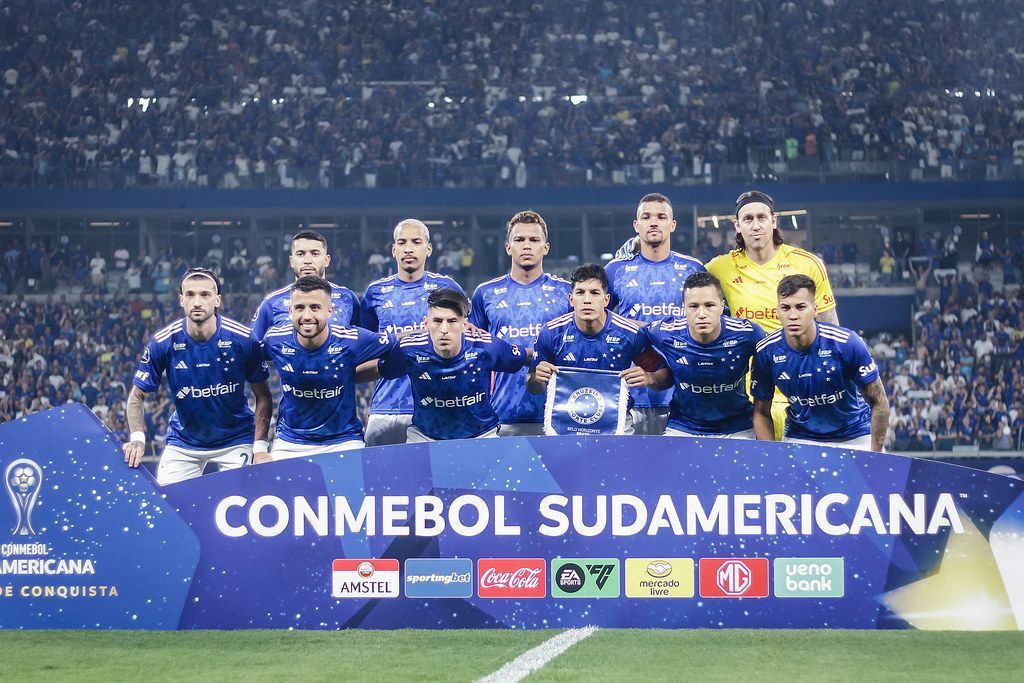 Cruzeiro perde titular para primeiro jogo da semifinal da Sul-Americana