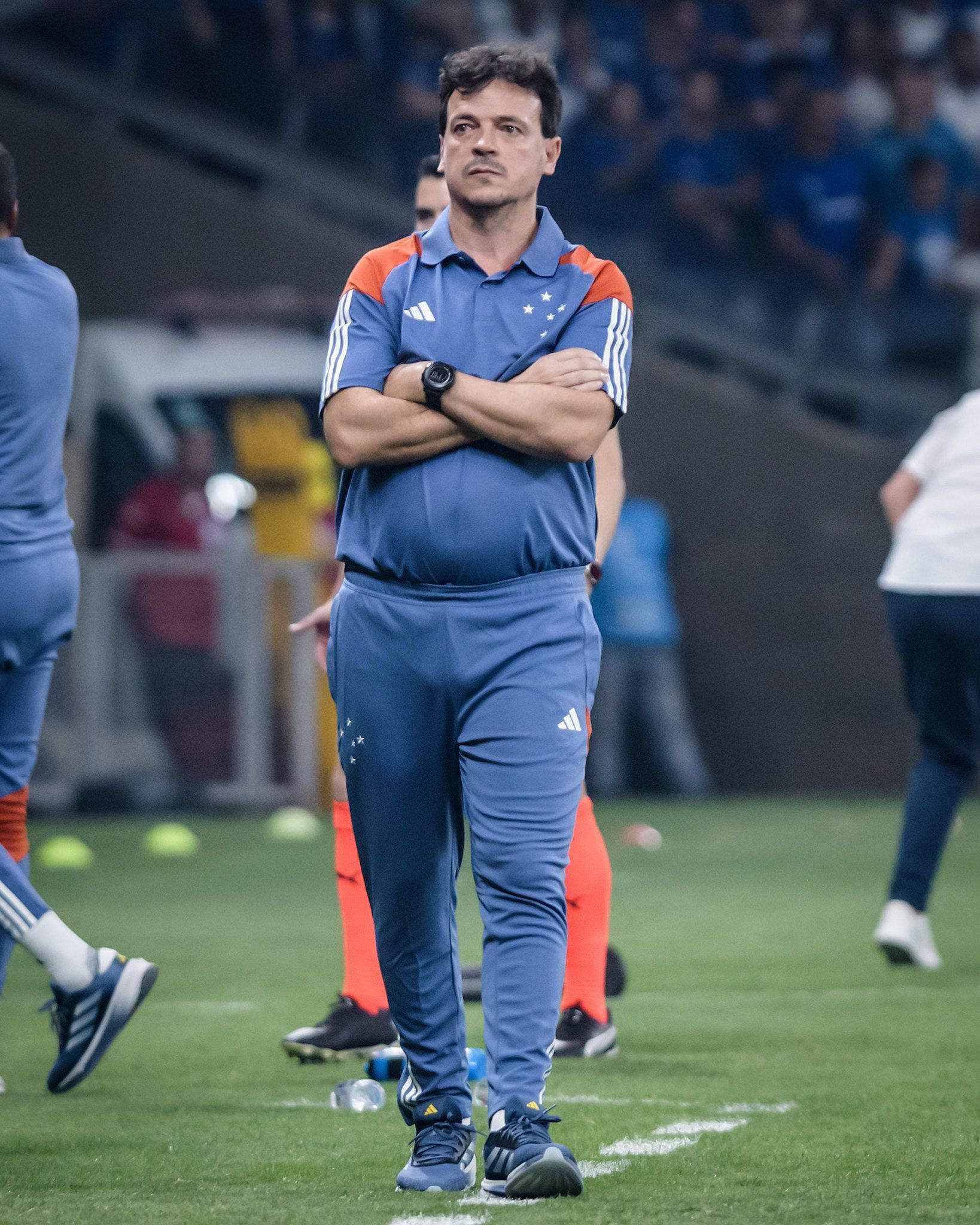Qual a sua avaliação da atuação do Cruzeiro na estreia do técnico Fernando Diniz? Opine