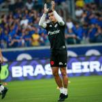 Coutinho ou Payet? Paiva abre o jogo sobre disputa na equipe titular do Vasco