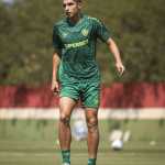Kevin Serna viaja com elenco e será relacionado no Fluminense contra o Inter