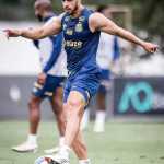 Com retornos importantes, Santos segue preparação para enfrentar o Goiás
