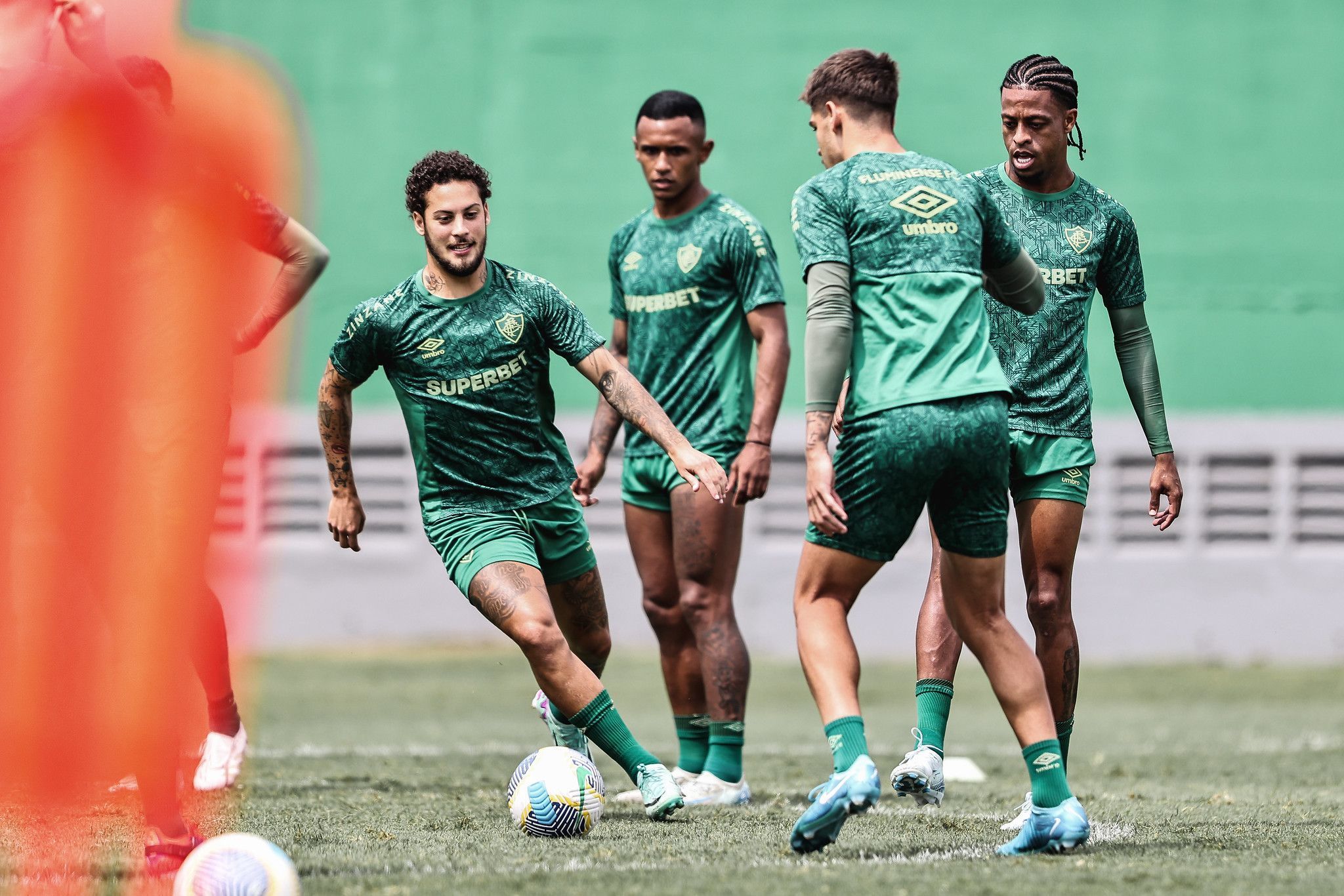 Fluminense quer encerrar péssima sequência recente em clássicos para respirar na Série A