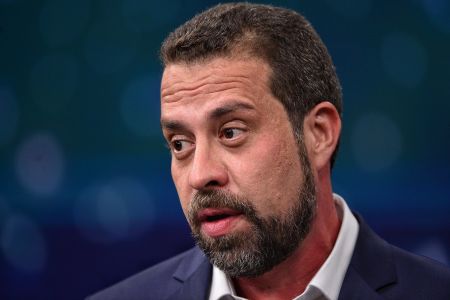 Boulos confirma urgência de projeto e expõe ruído com Câmara