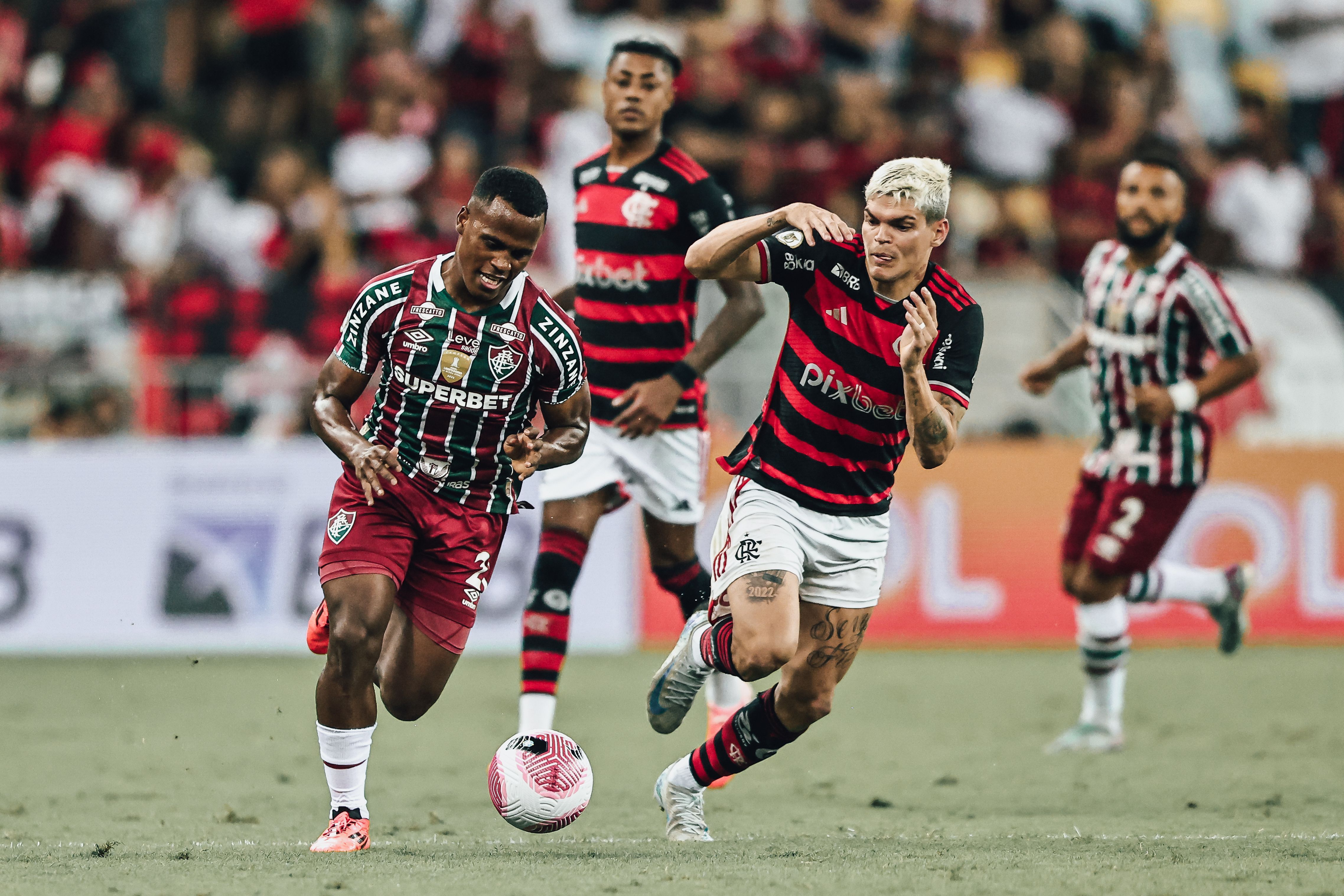 Fluminense inicia maratona contra rivais diretos após vitória em clássico