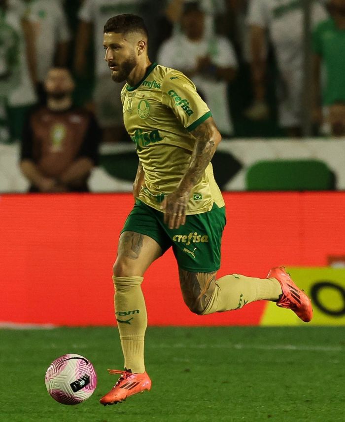 Zé Rafael atuou por cerca de 26 minutos contra o Juventude