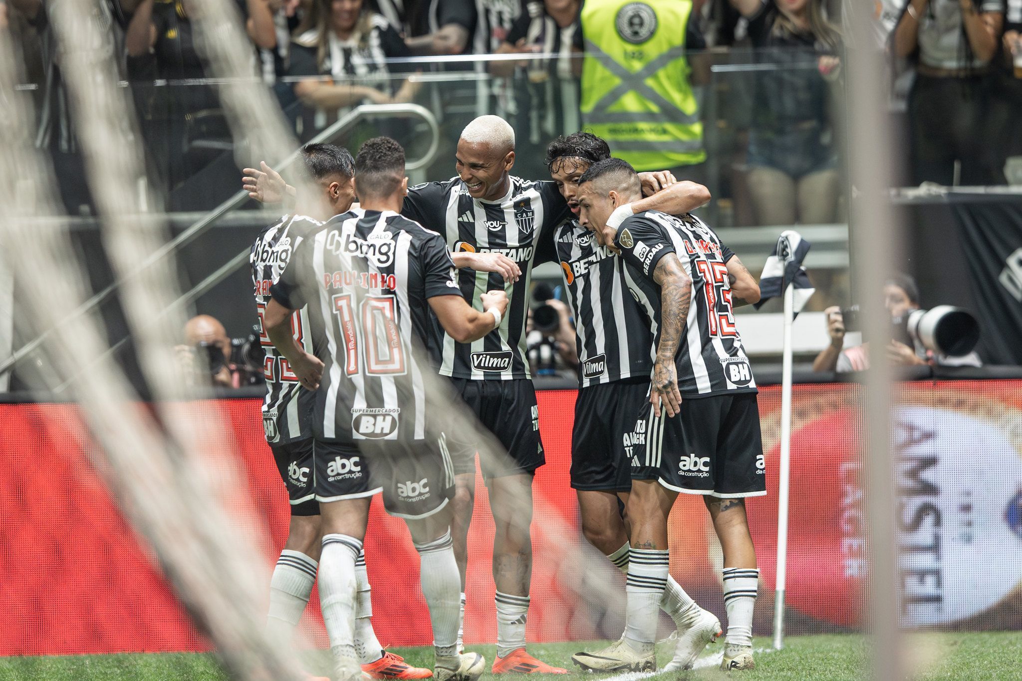 Paulinho fala sobre 'pacto' do Atlético por título da Libertadores: 'Nosso sonho'