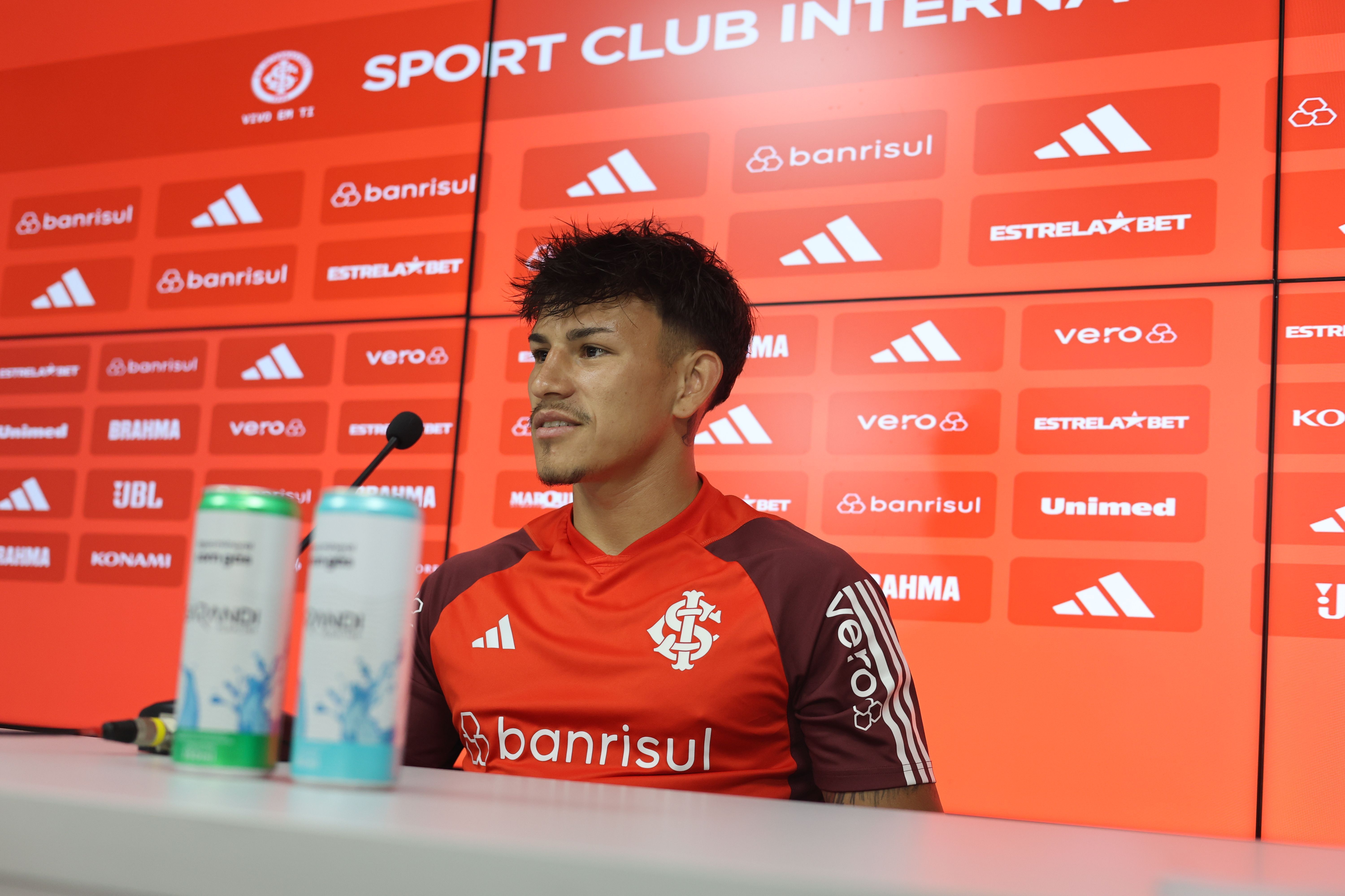 Com vínculo próximo do fim, Bernabei fala sobre permanecer no Inter