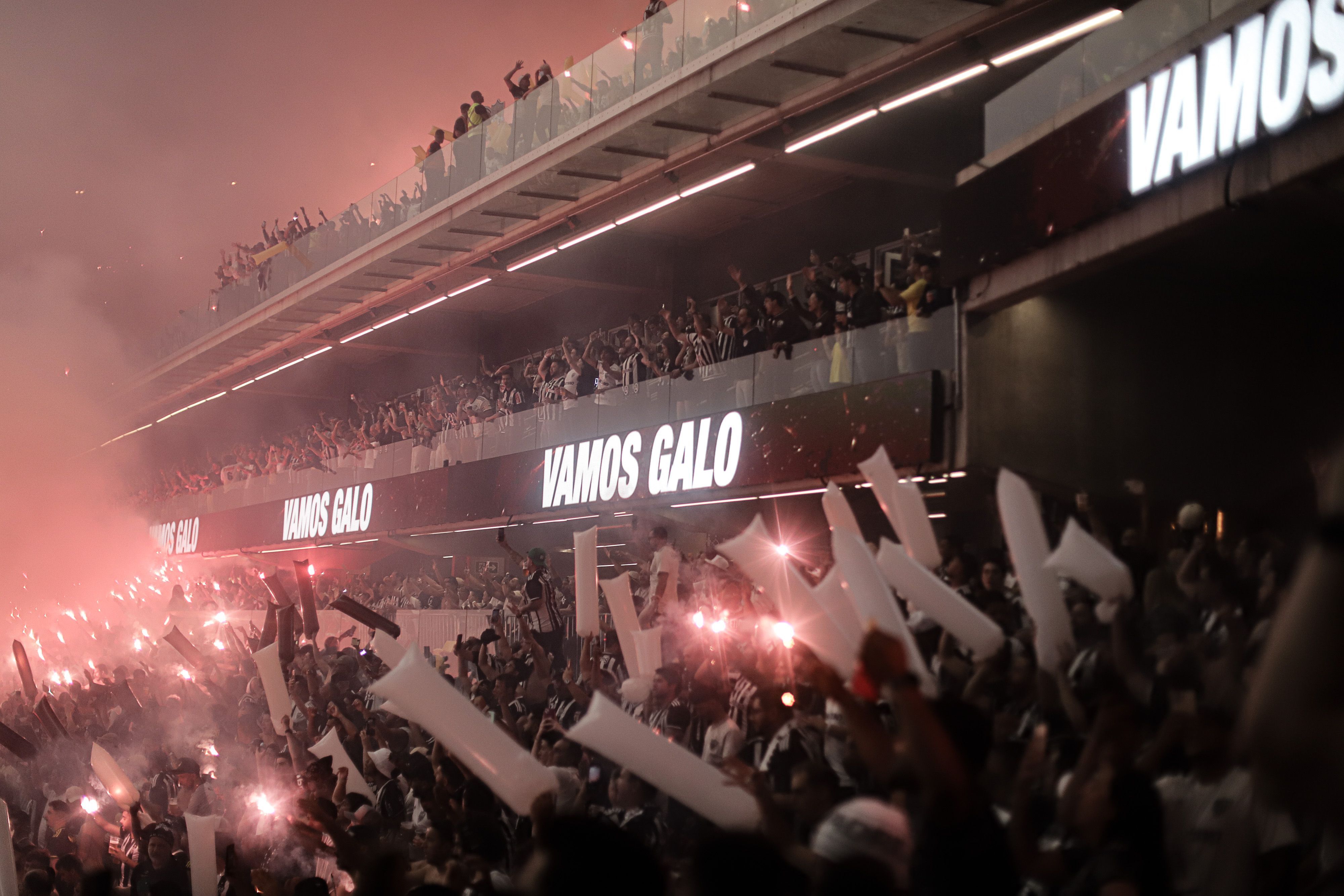 Atlético x Flamengo: responsável por mosaicos promete festa inédita na Arena MRV