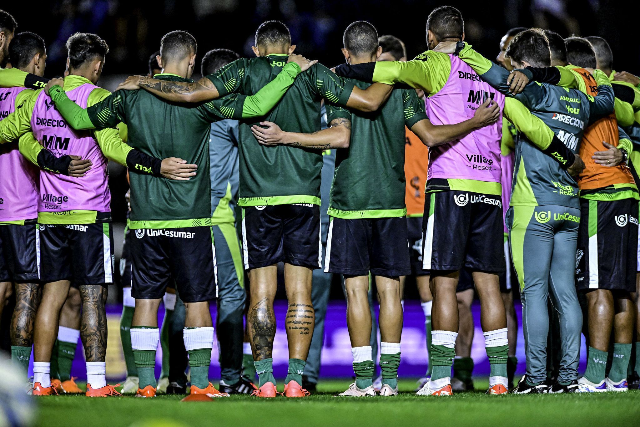 Reta final do América na Série B terá concorrentes pelo acesso e dupla ‘desesperada’