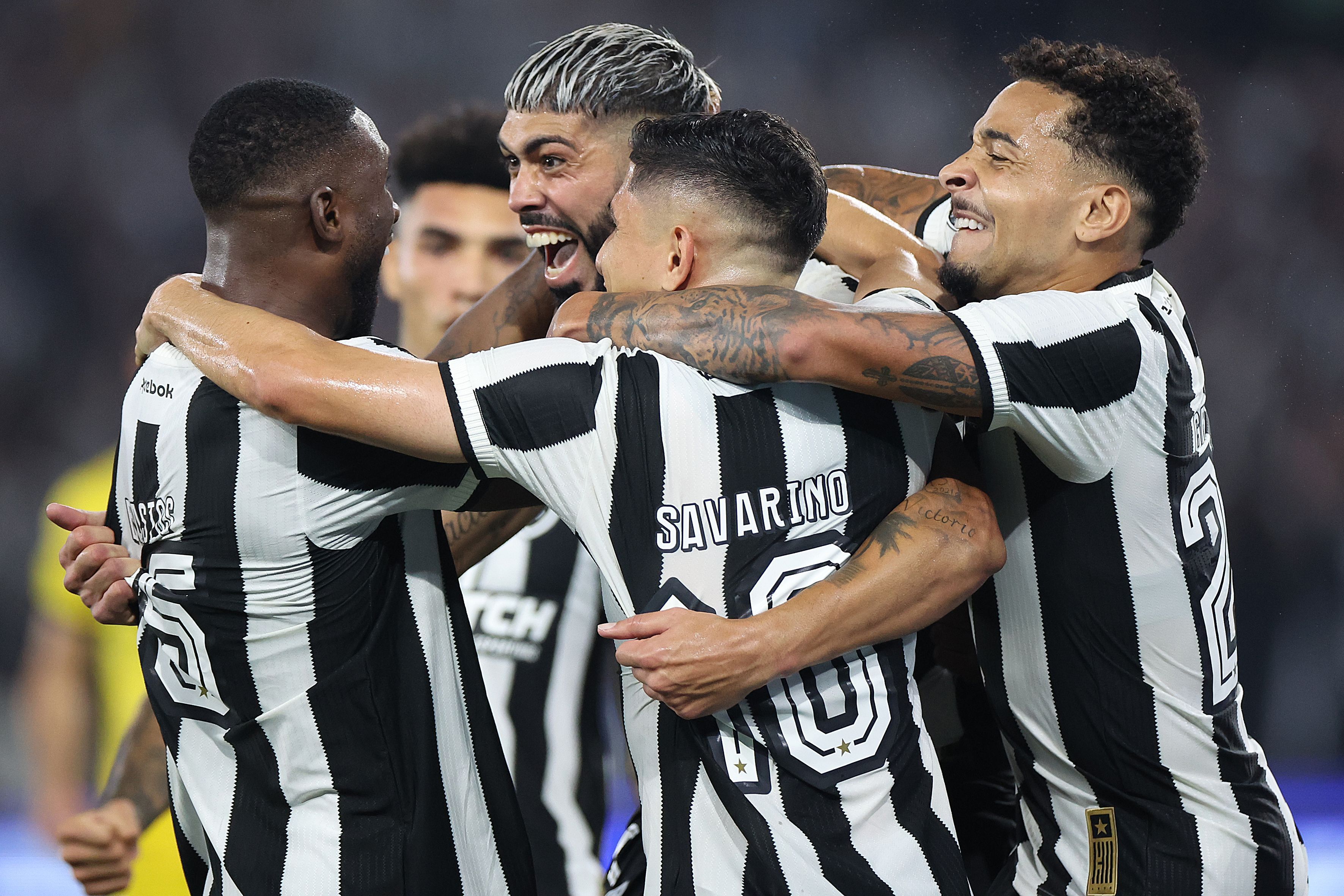 Botafogo atropela o Peñarol e encaminha vaga na final da Libertadores