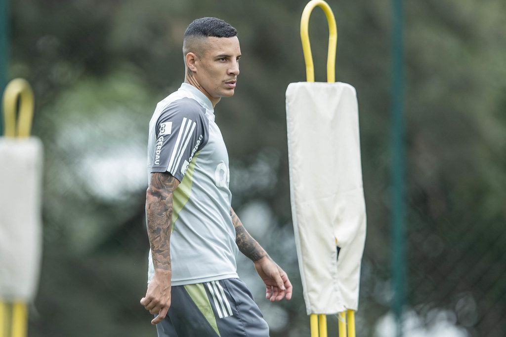 Atlético: Arana e Scarpa são liberados pelo DM e poderão jogar final da Libertadores