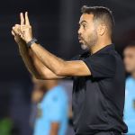 Artur Jorge reage à vitória do Botafogo e revela se irá poupar titulares contra o Peñarol