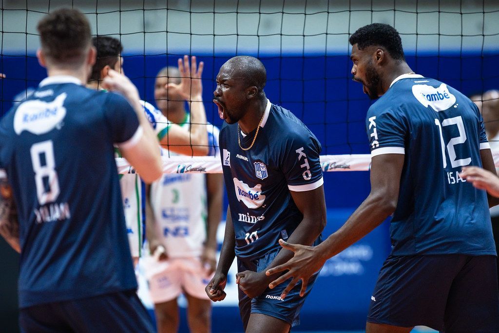 Em jogo duro, Minas bate Joinville e vence a primeira na Superliga Masculina
