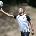 Por liderança 'tranquila', Botafogo recebe o Cuiabá pelo Brasileirão