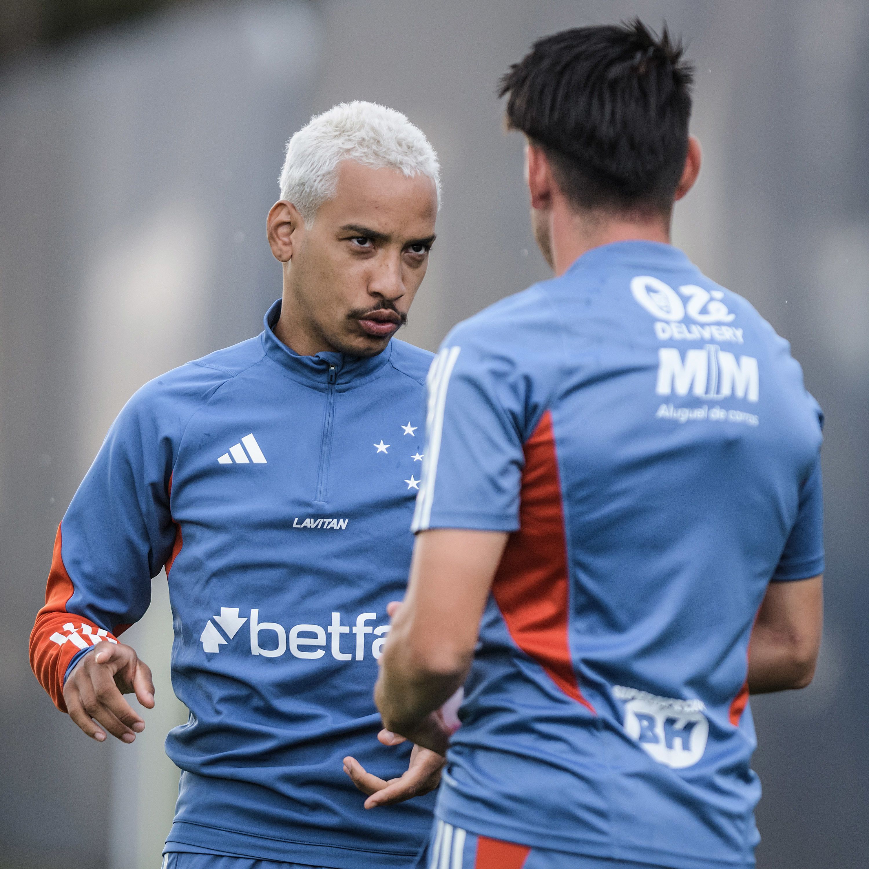 As opções de Fernando Diniz para montar o Cruzeiro diante do Grêmio