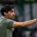 Abel explica nervosismo do Palmeiras e faz apelo à torcida após protestos