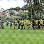 América vai começar temporada 2025 sem goleiros titulares em 2024; entenda