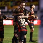 Sport goleia a Ponte Preta, volta ao G4 da Série B e agora seca o Ceará pelo acesso