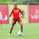 Ex-Cruzeiro, Wesley, do Inter, fala para quem irá torcer na final da Libertadores