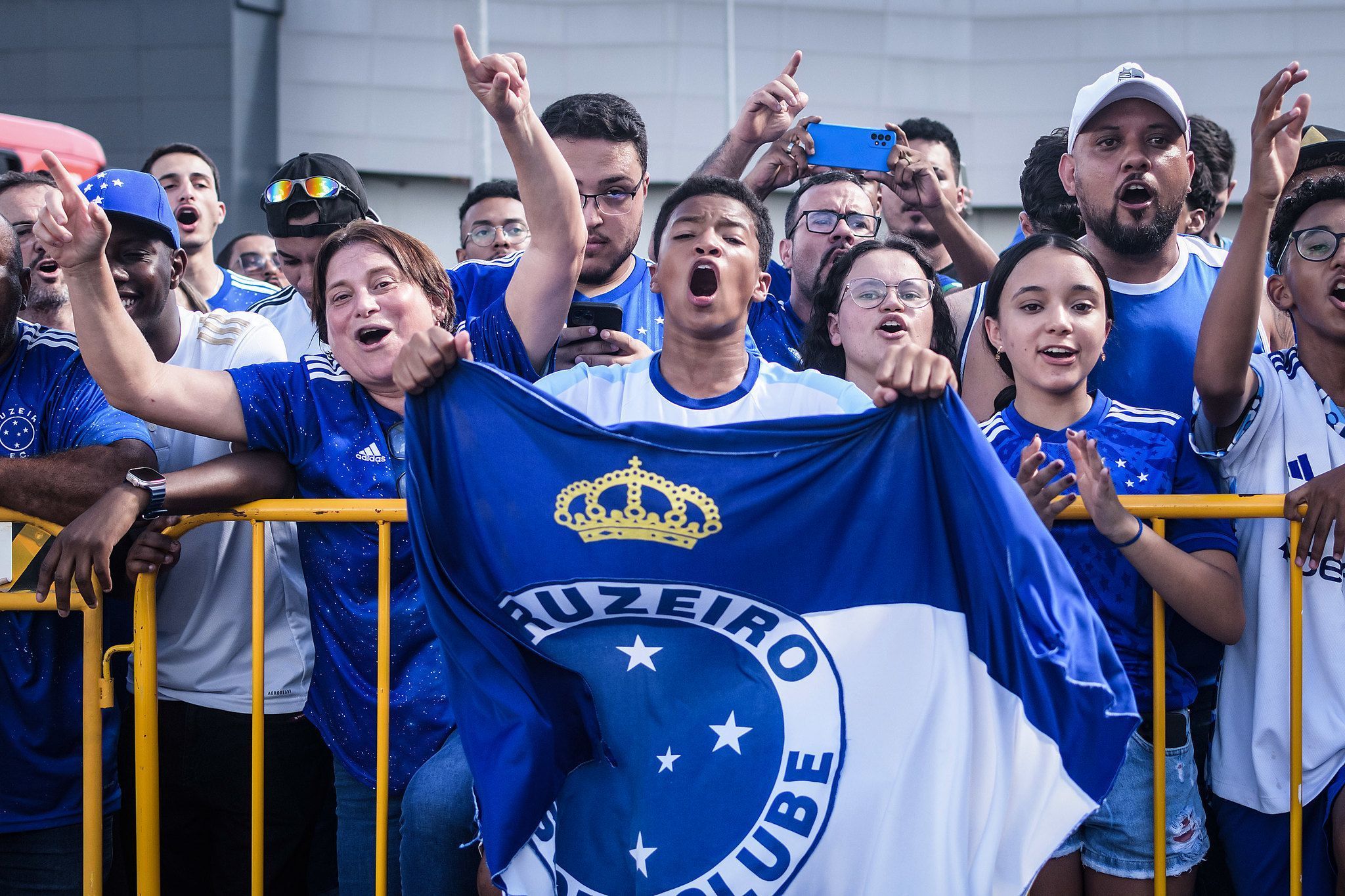 Pedrinho manda recado aos torcedores do Cruzeiro antes de final da Sul-Americana