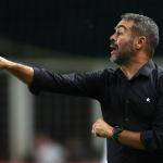 Botafogo repete dificuldades diante de retranca e perde vantagem no Brasileirão