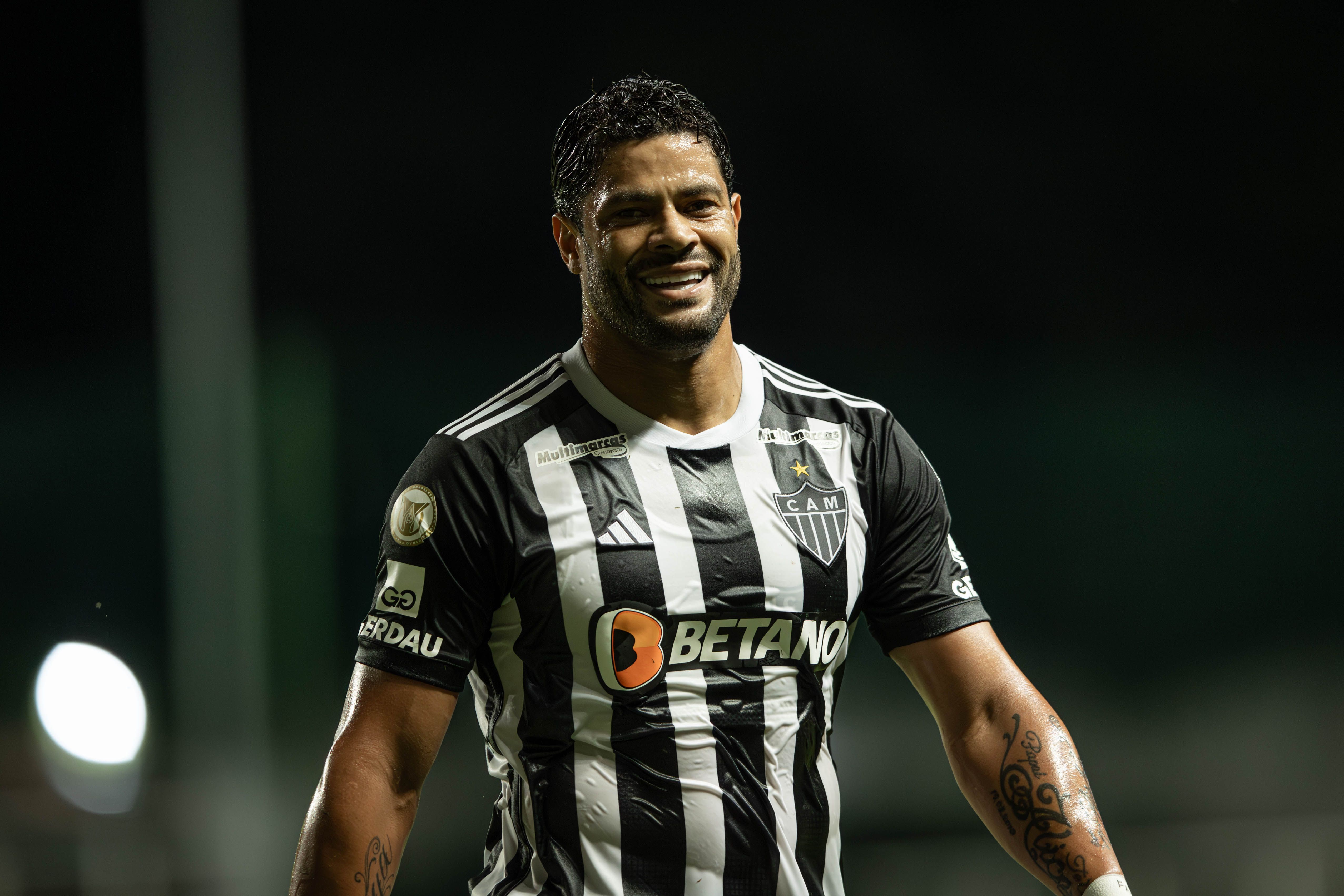 Apresentador da Globo compara Hulk, do Atlético, a astro e campeão da NBA