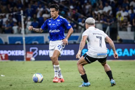 Cruzeiro e Grêmio empataram por 1 a 1, no Mineirão, em Belo Horizonte, pela 35ª rodada do Brasileiro