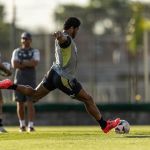 Contra Botafogo, Hulk pode completar ciclo de títulos de expressão pelo Atlético
