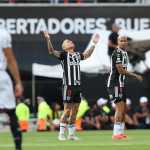 Vargas deixará Atlético como 3° maior artilheiro estrangeiro, títulos e falhas na Libertadores